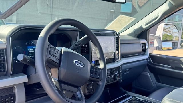 New 2026 Ford F250 XLT w/ XLT Premium Package AWD/4WD image 36