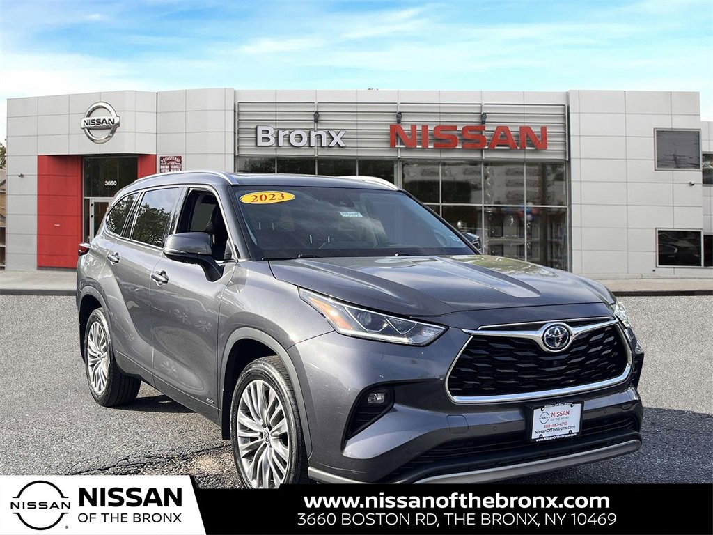 Used 2022 Toyota Highlander Platinum