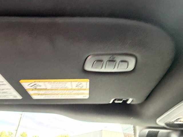 Used 2023 Ford F150 Lariat w/ Equipment Group 502A High AWD/4WD image 33