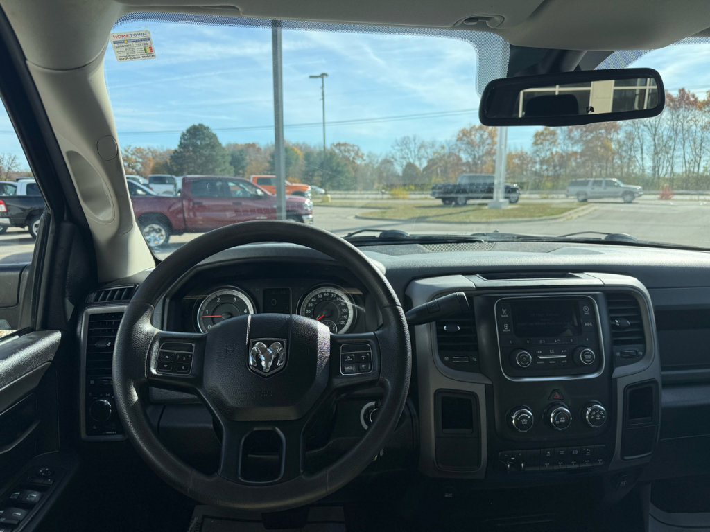 Used 2017 RAM 3500 Tradesman w/ Chrome Appearance Group image 14