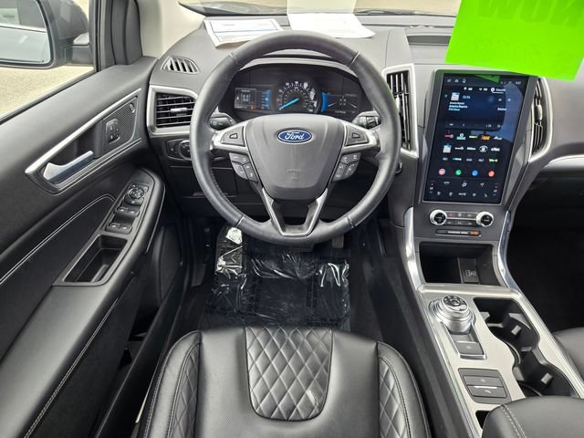 Certified 2024 Ford Edge Titanium w/ Equipment Group 301A AWD/4WD image 16