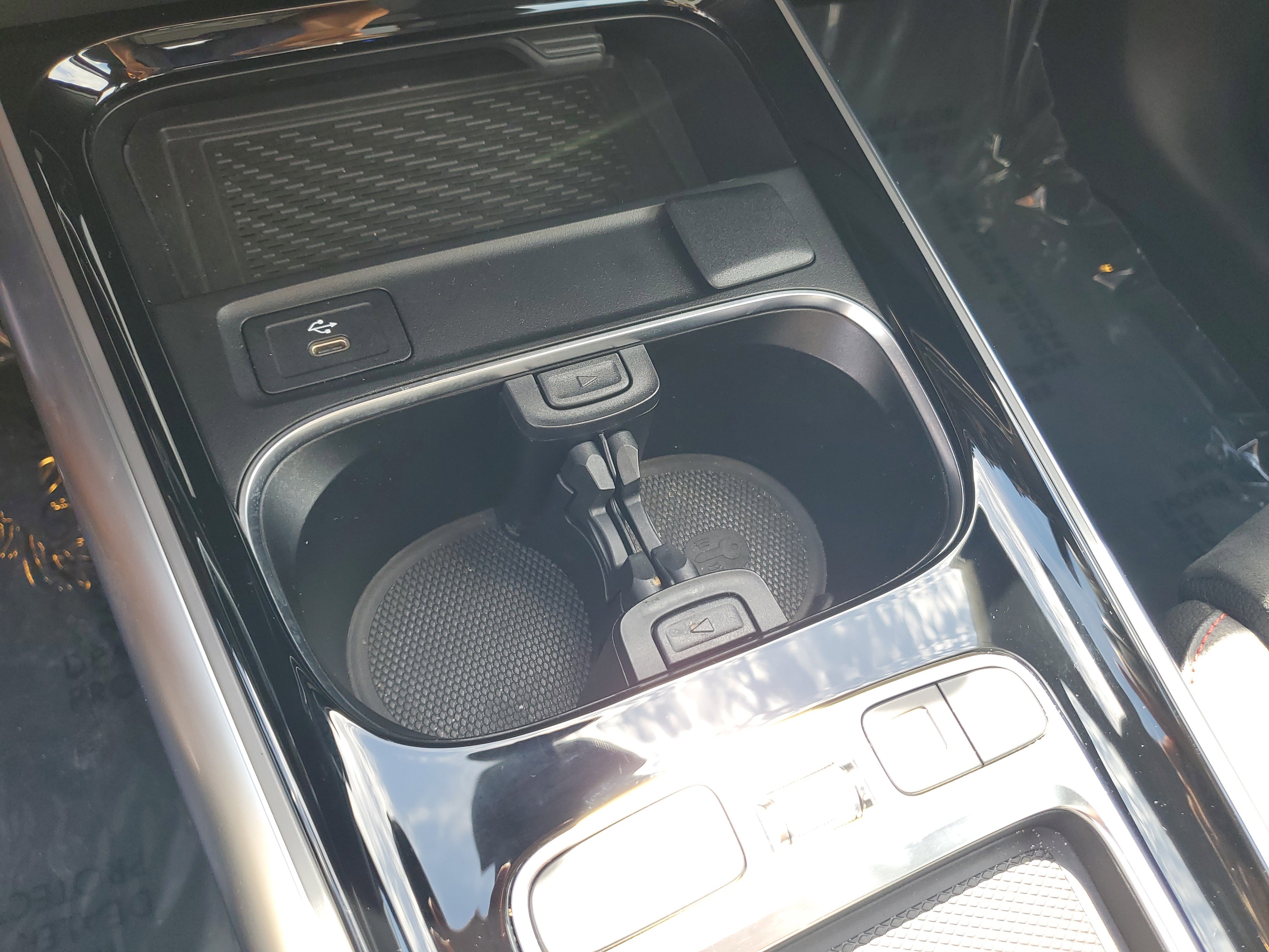 Certified 2025 Mercedes-Benz GLA 35 AMG 4MATIC image 30