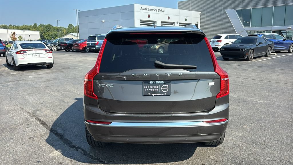 Certified 2024 Volvo XC90 T8 Plus w/ Protection Package Premier AWD/4WD image 28