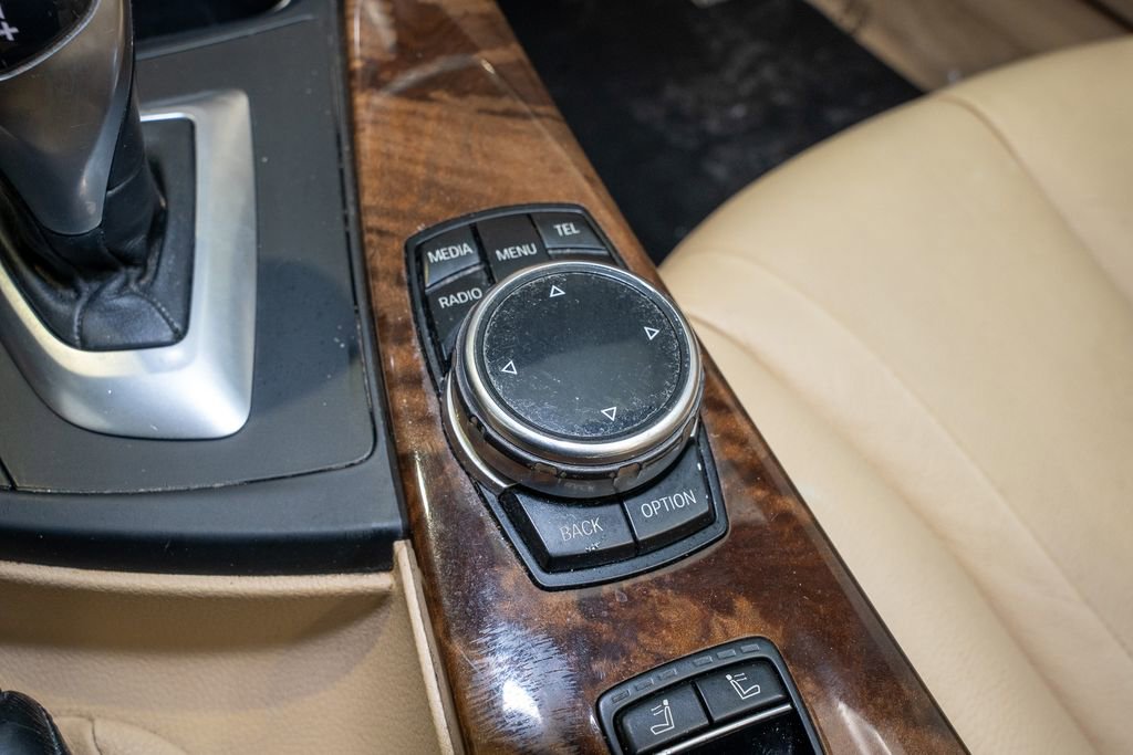 Used 2014 BMW 428i Convertible image 18