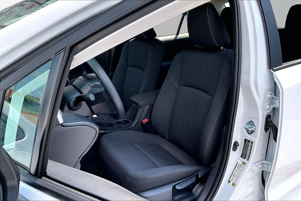 New 2026 Toyota Corolla LE FWD image 19