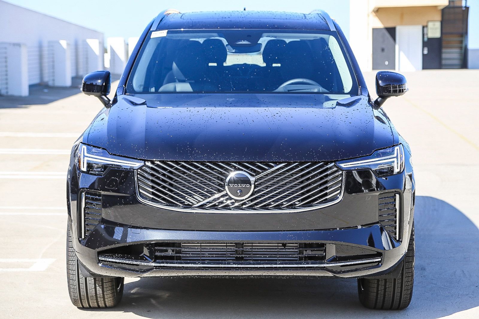 New 2026 Volvo XC90 T8 Ultra w/ Protection Package image 2