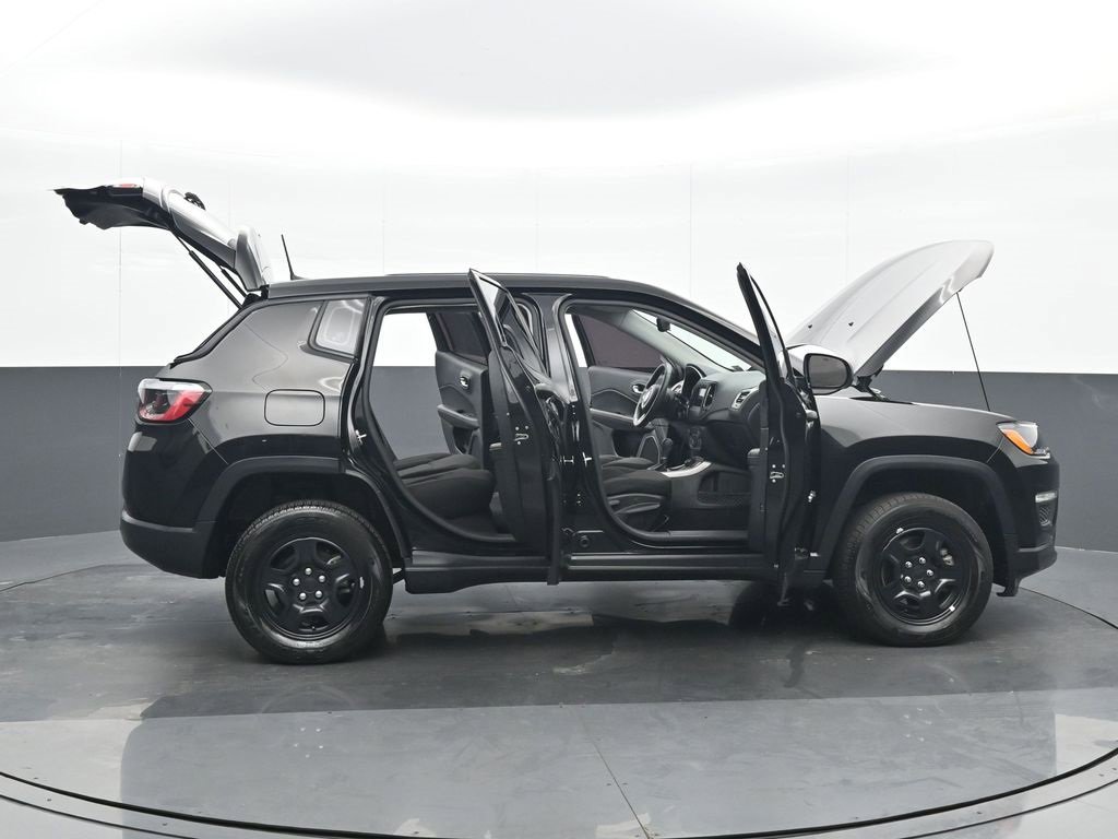 Used 2021 Jeep Compass Sport image 26