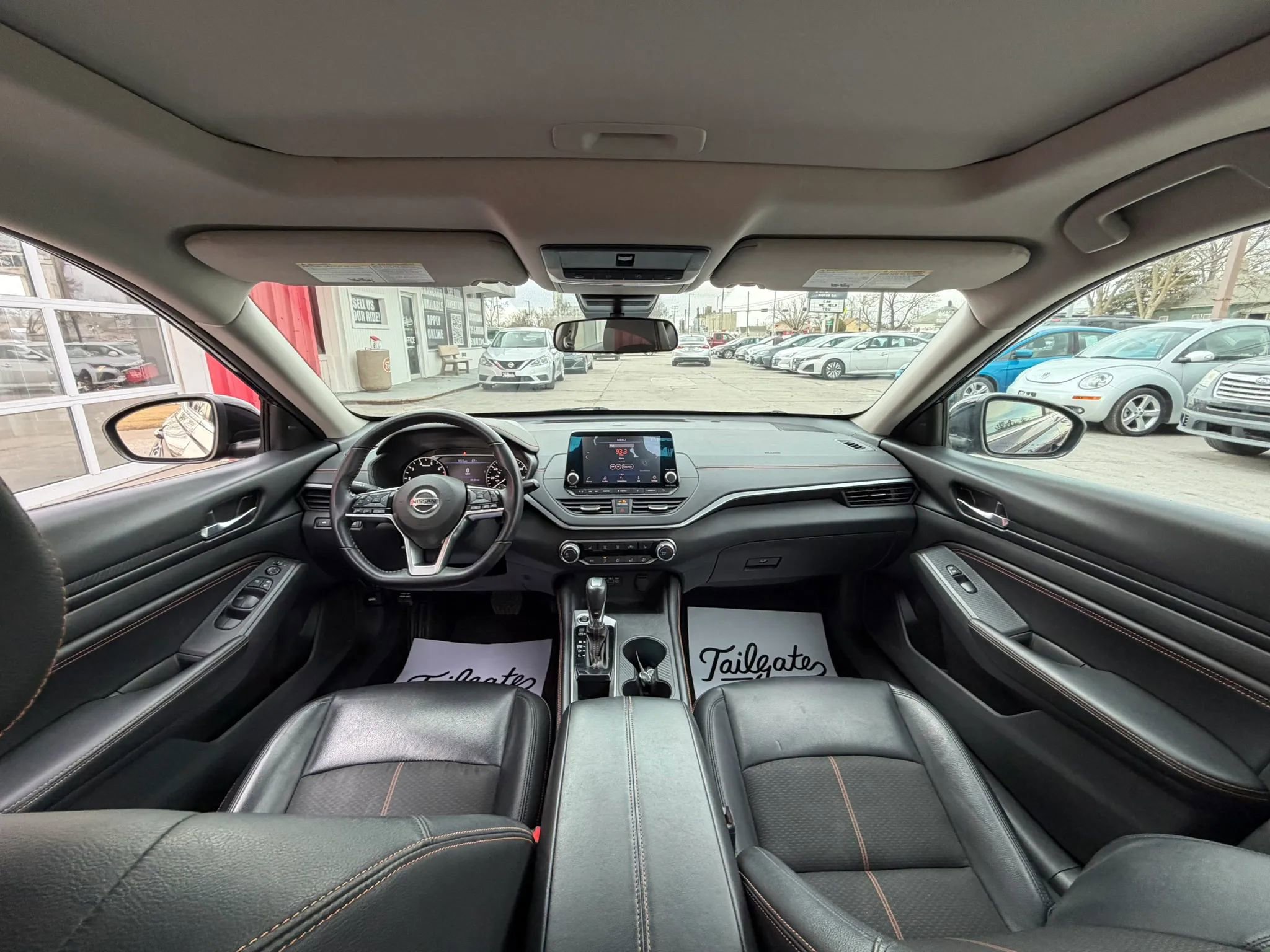 Used 2020 Nissan Altima 2.5 SR w/ Premium Package image 17