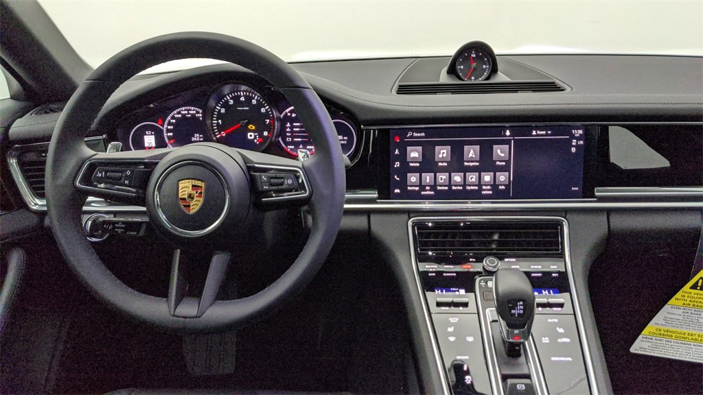 Used 2022 Porsche Panamera 4 image 41