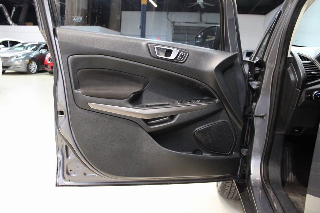 Used 2019 Ford EcoSport SE FWD image 28