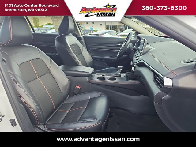 Used 2022 Nissan Altima 2.5 SR w/ Midnight Edition Package image 28