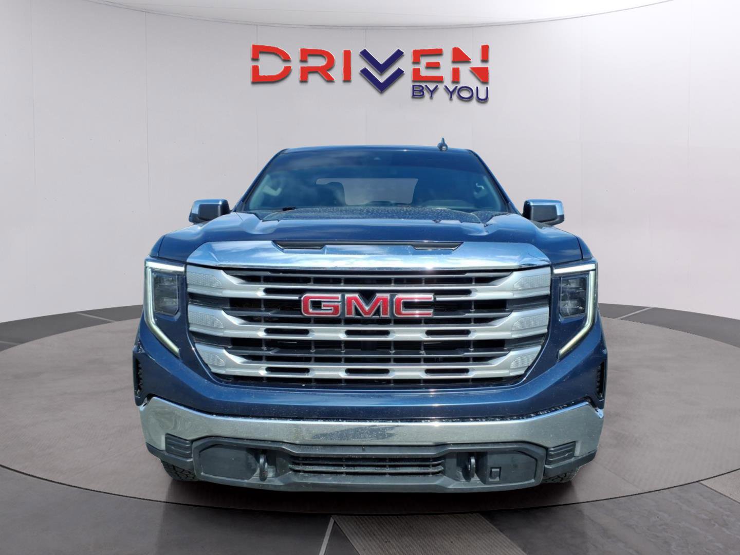 Used 2022 GMC Sierra 1500 SLE w/ X31 Off-Road Package image 8