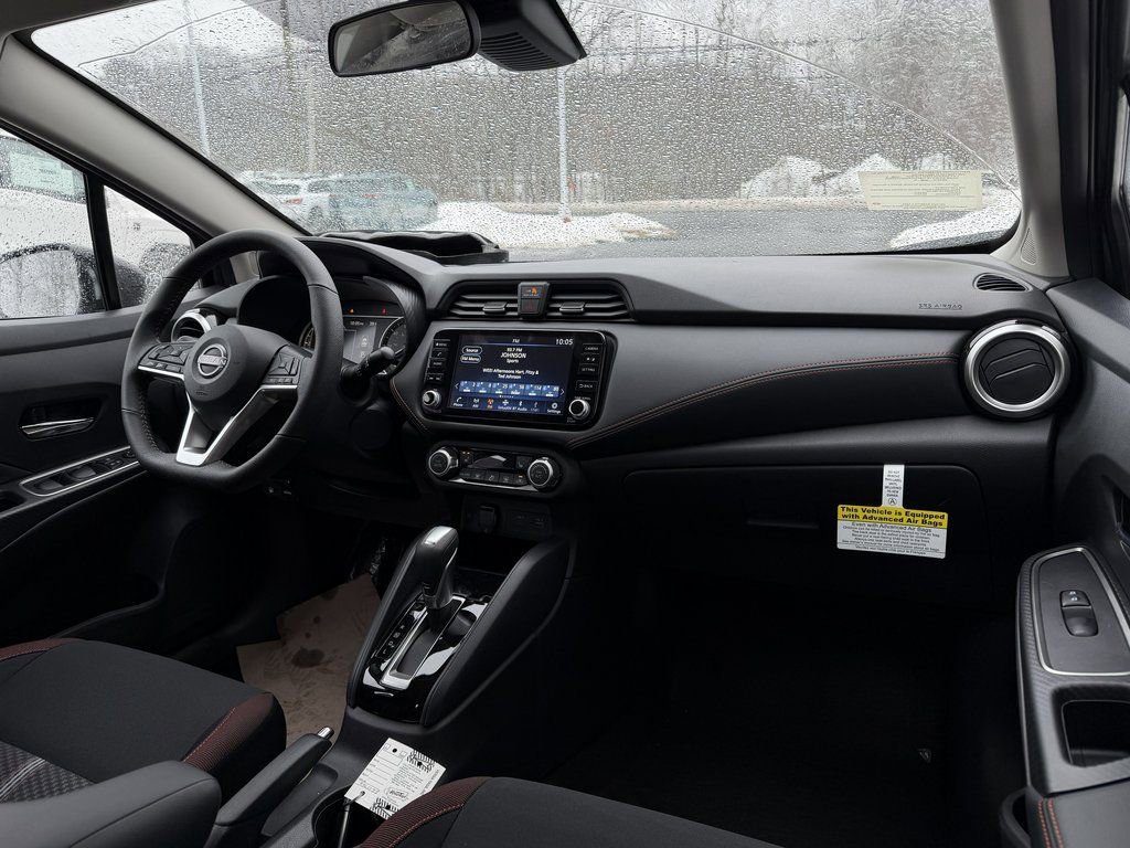 New 2025 Nissan Versa SR image 9