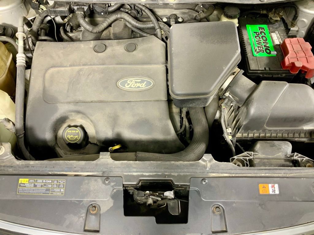 Used 2014 Ford Edge SEL w/ Driver Entry Package AWD/4WD image 9