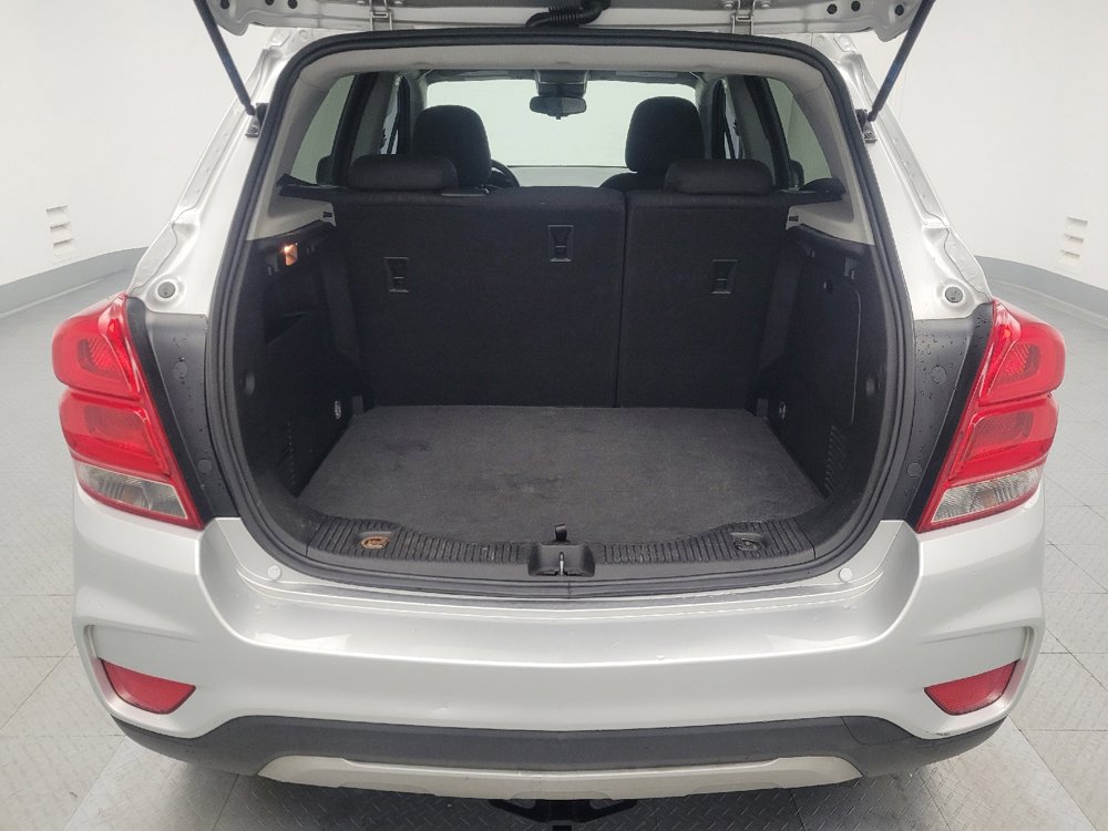 Used 2017 Chevrolet Trax LT image 29