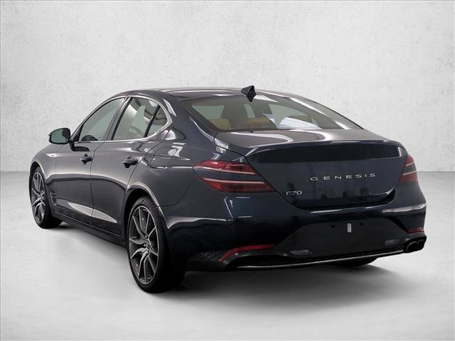 Used 2022 Genesis G70 2.0T w/ Prestige Package RWD image 8