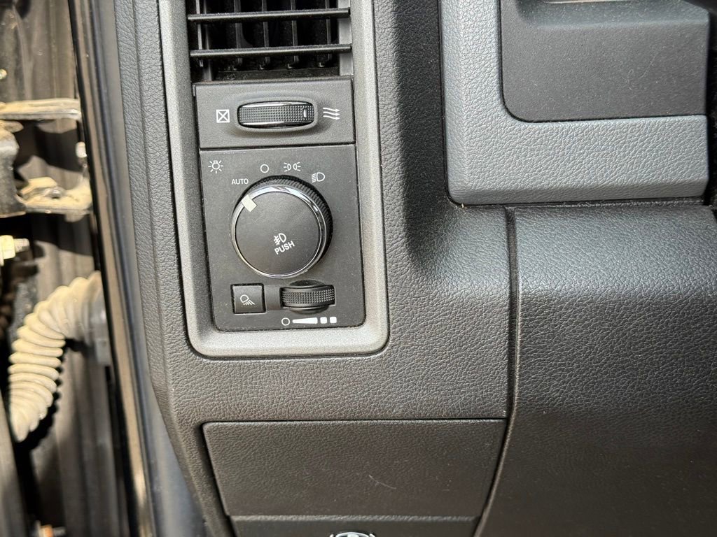 Used 2014 RAM 1500 Express w/ Black Ram 1500 Express Group AWD/4WD image 19