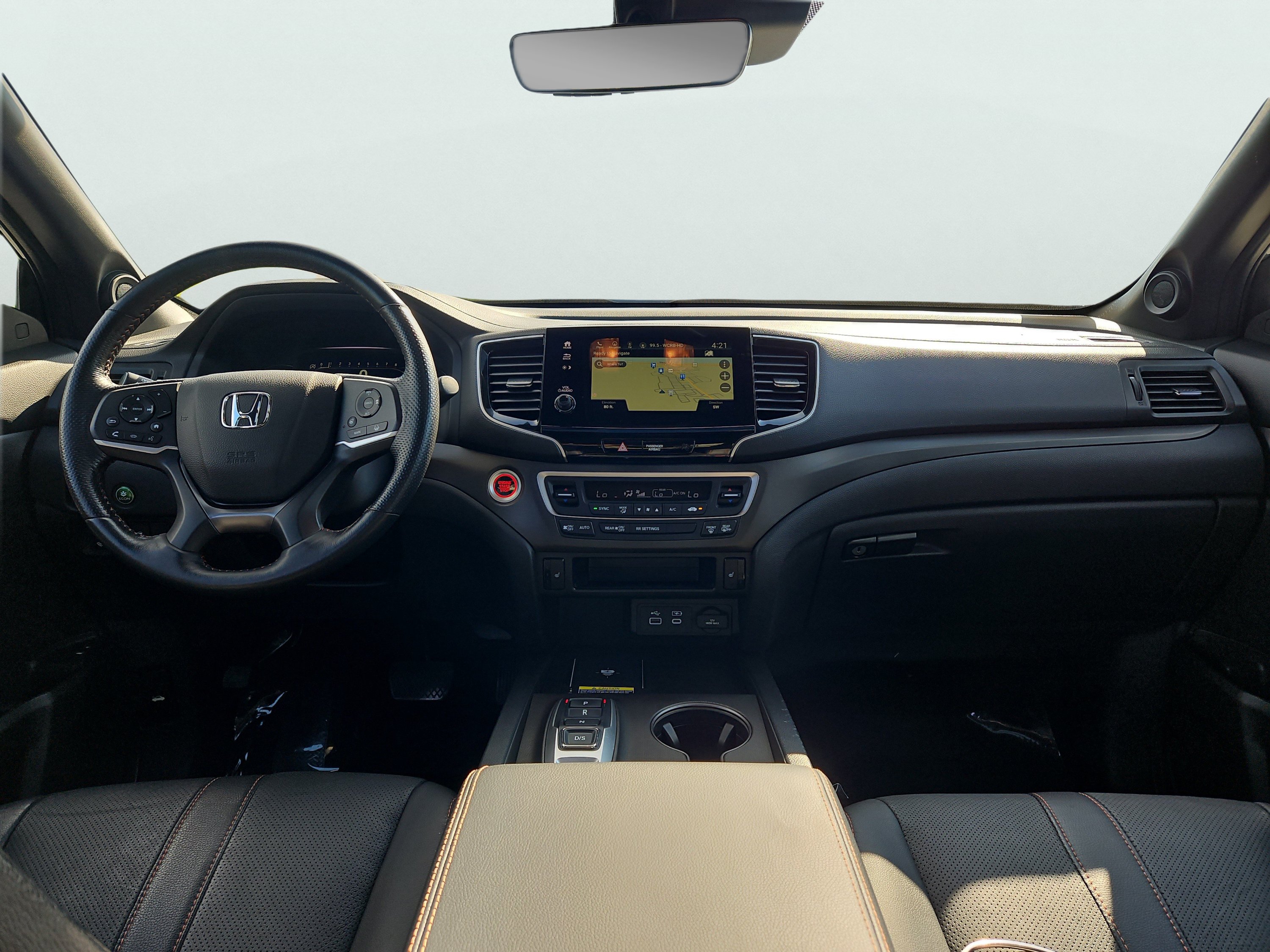 Certified 2024 Honda Passport TrailSport image 3