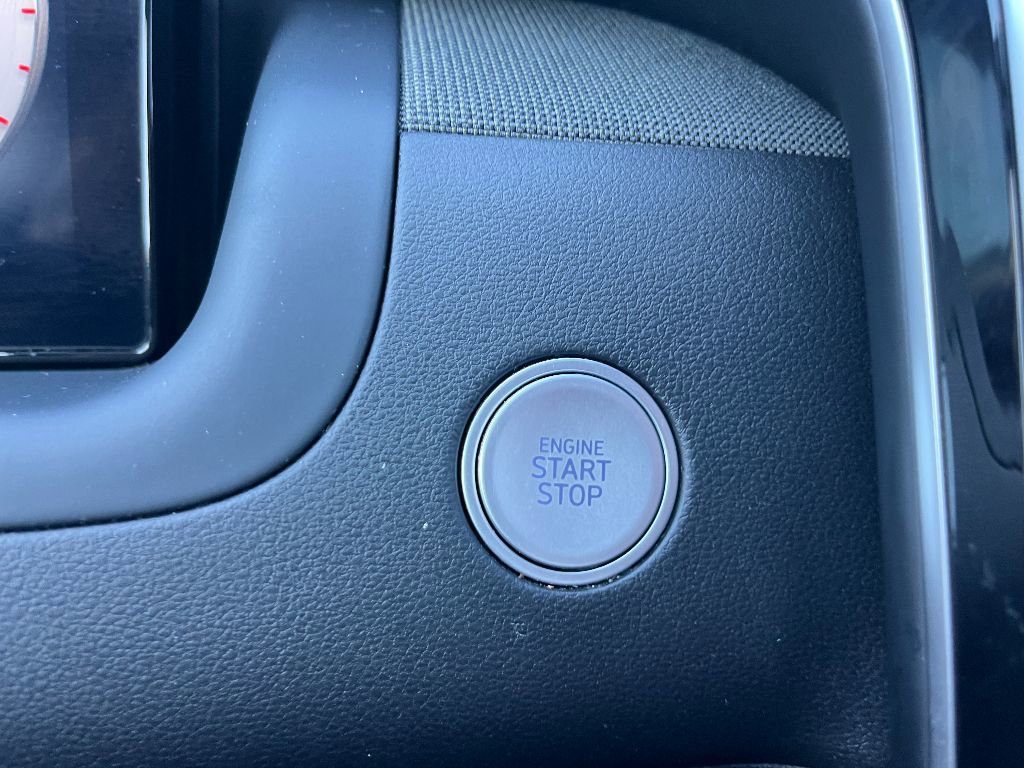 Used 2023 Hyundai Santa Cruz Limited image 42