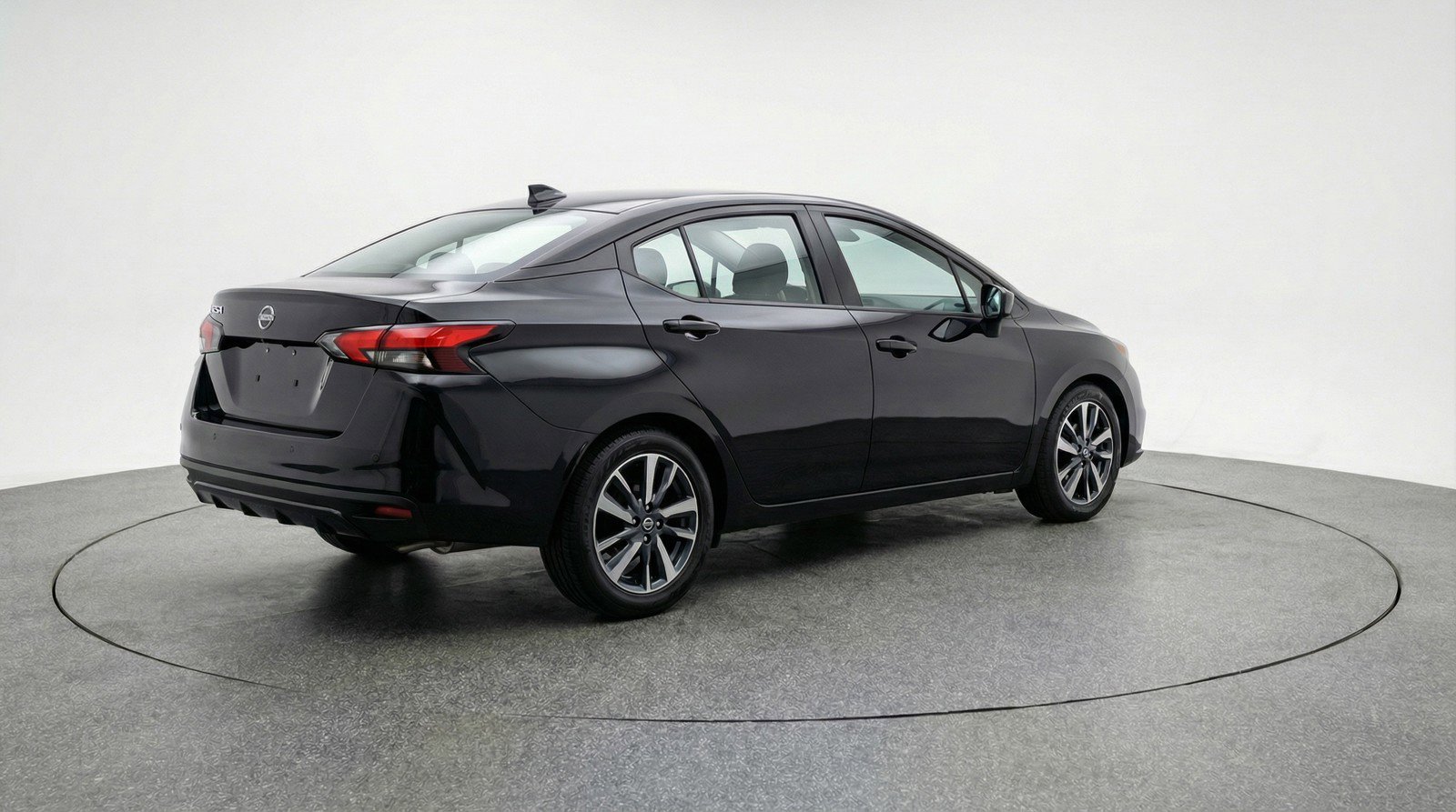 Used 2025 Nissan Versa SV FWD image 9
