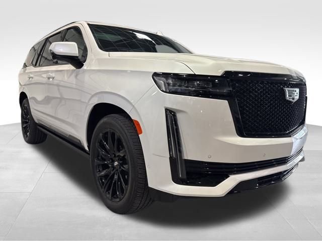 Used 2024 Cadillac Escalade Sport Platinum w/ LPO, ONYX Package image 3