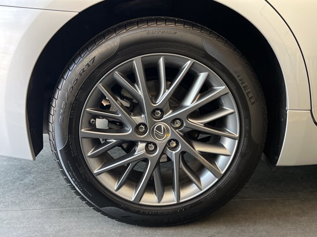 Used 2018 Lexus ES 350 w/ Premier Package FWD image 11