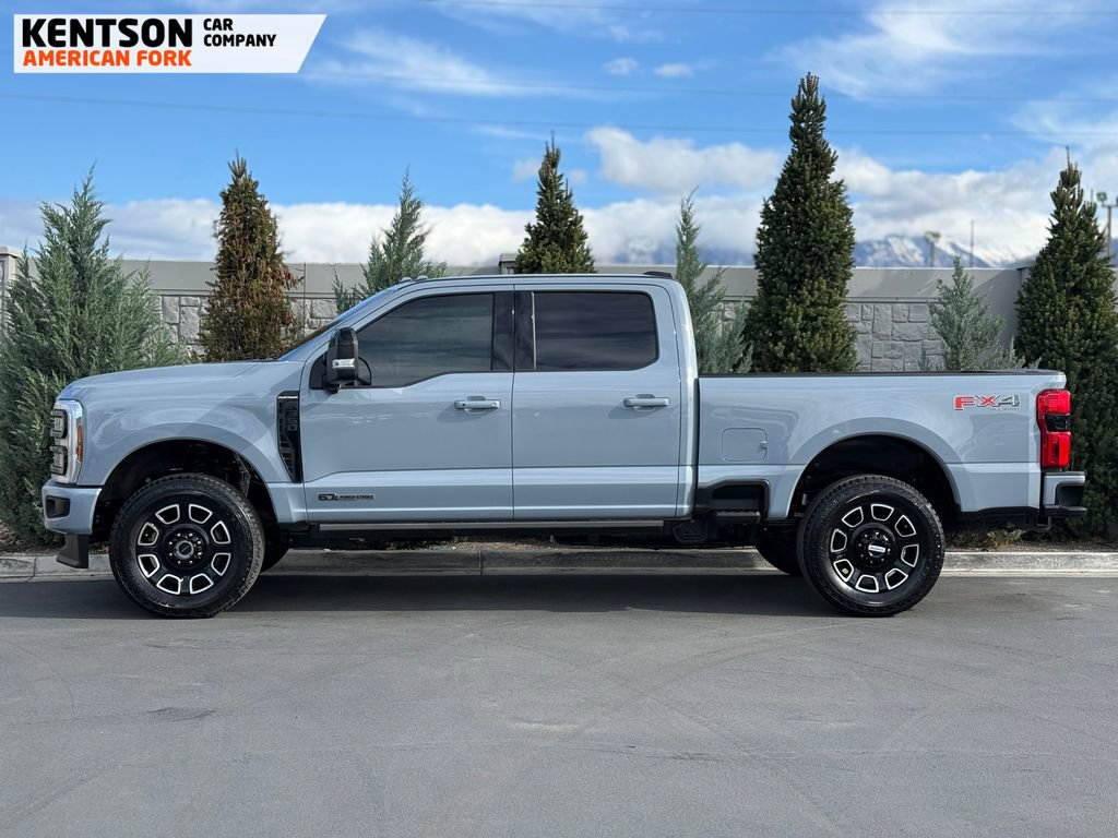 Used 2026 Ford F350 Platinum w/ FX4 Off-Road Package image 4