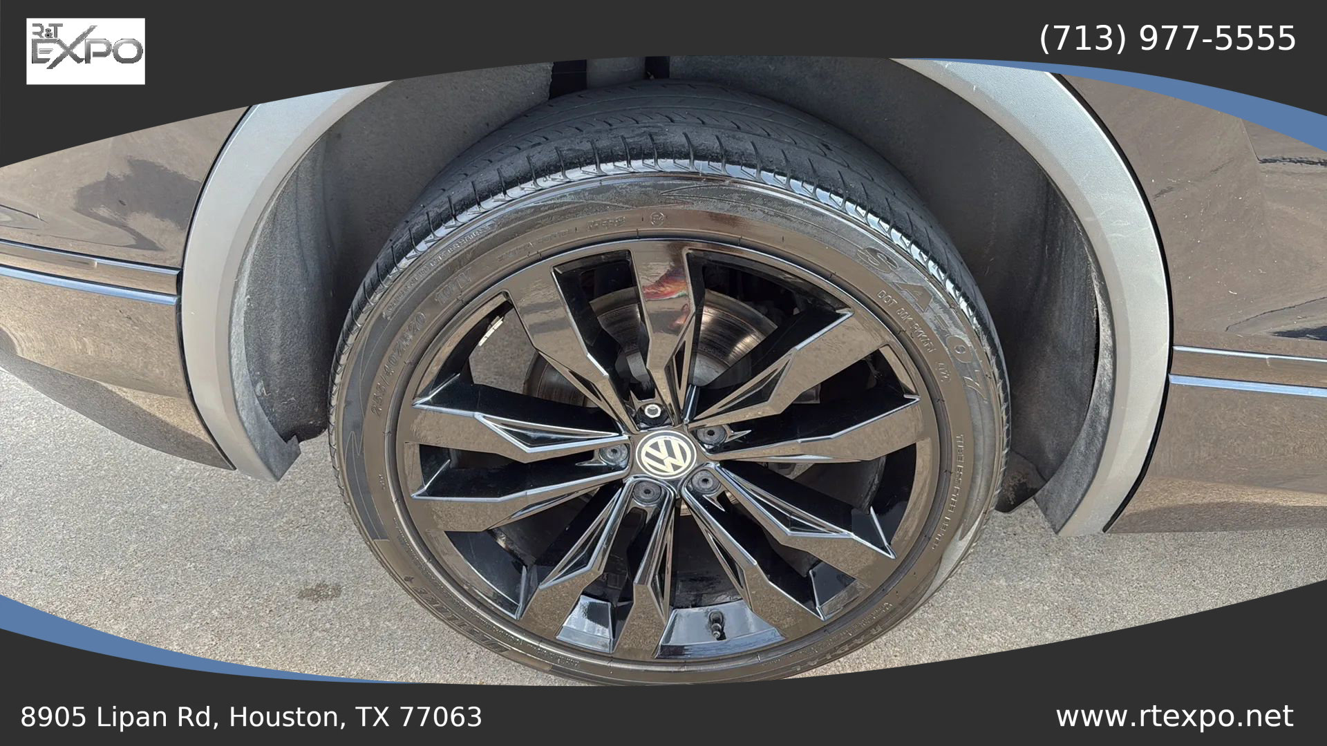 Used 2021 Volkswagen Tiguan SE R-Line image 11