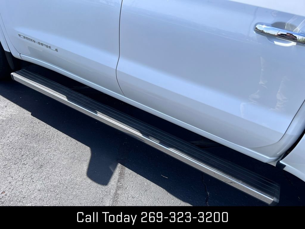 Used 2023 GMC Sierra 1500 Denali w/ Denali Reserve Package image 10