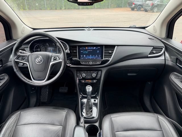 Used 2017 Buick Encore Essence FWD image 17