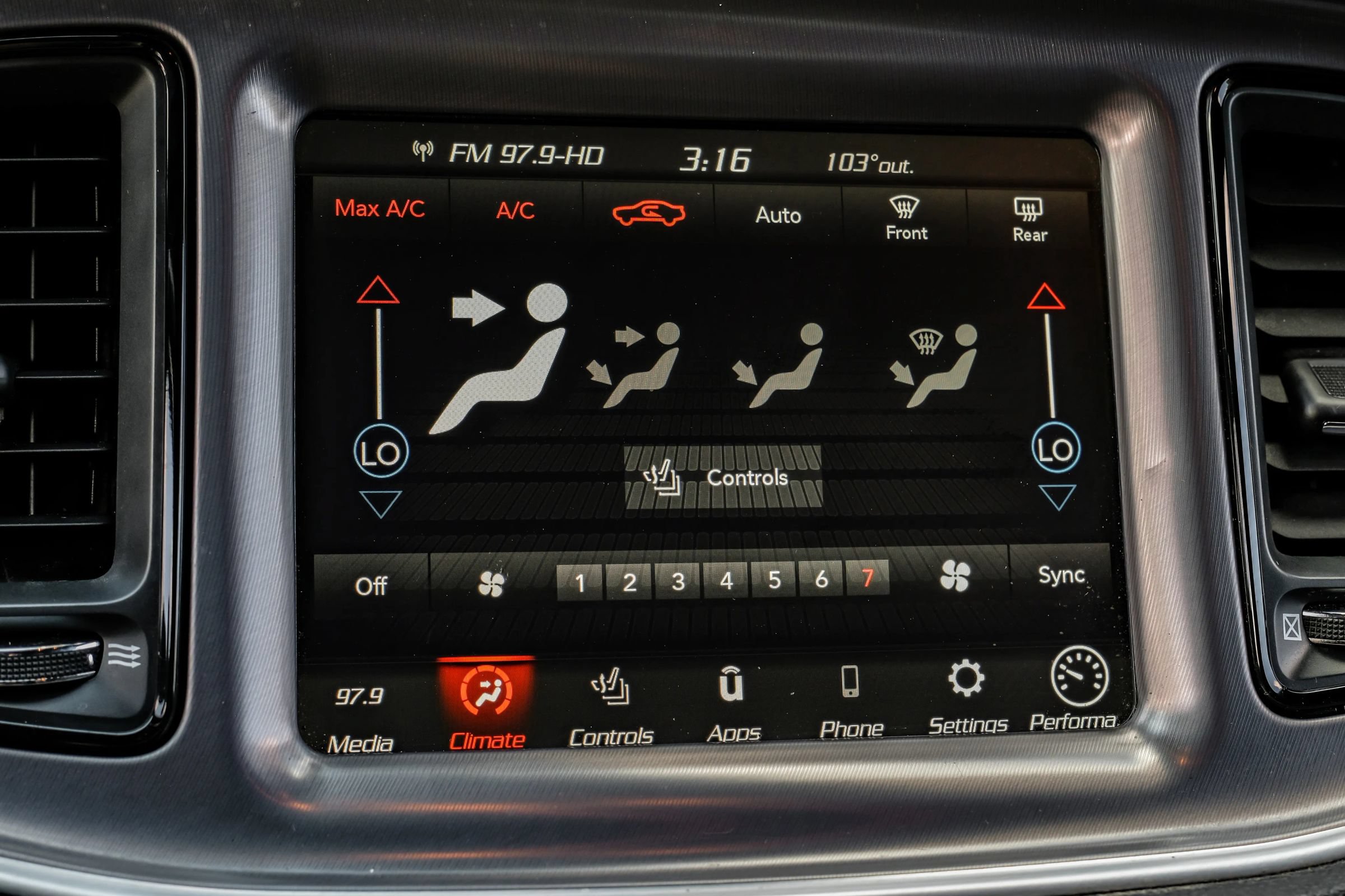 Used 2020 Dodge Challenger R/T Scat Pack RWD image 33