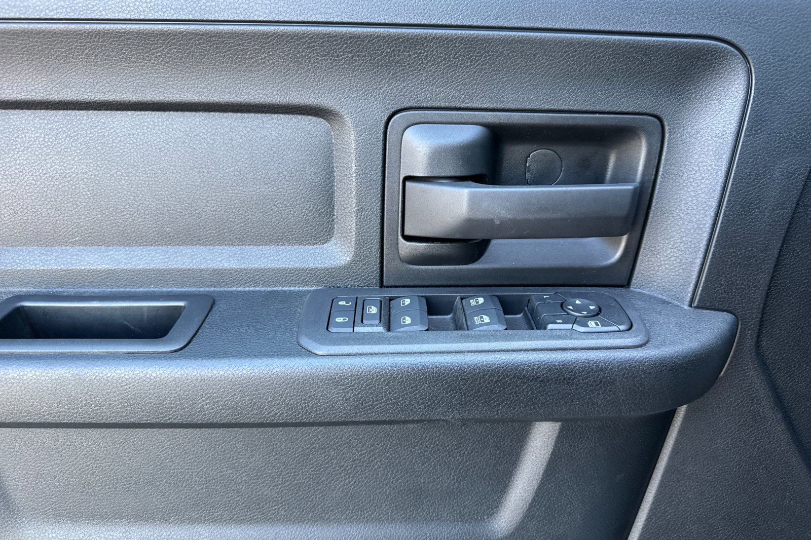 New 2026 RAM 5500 Tradesman w/ Chrome Appearance Group image 10
