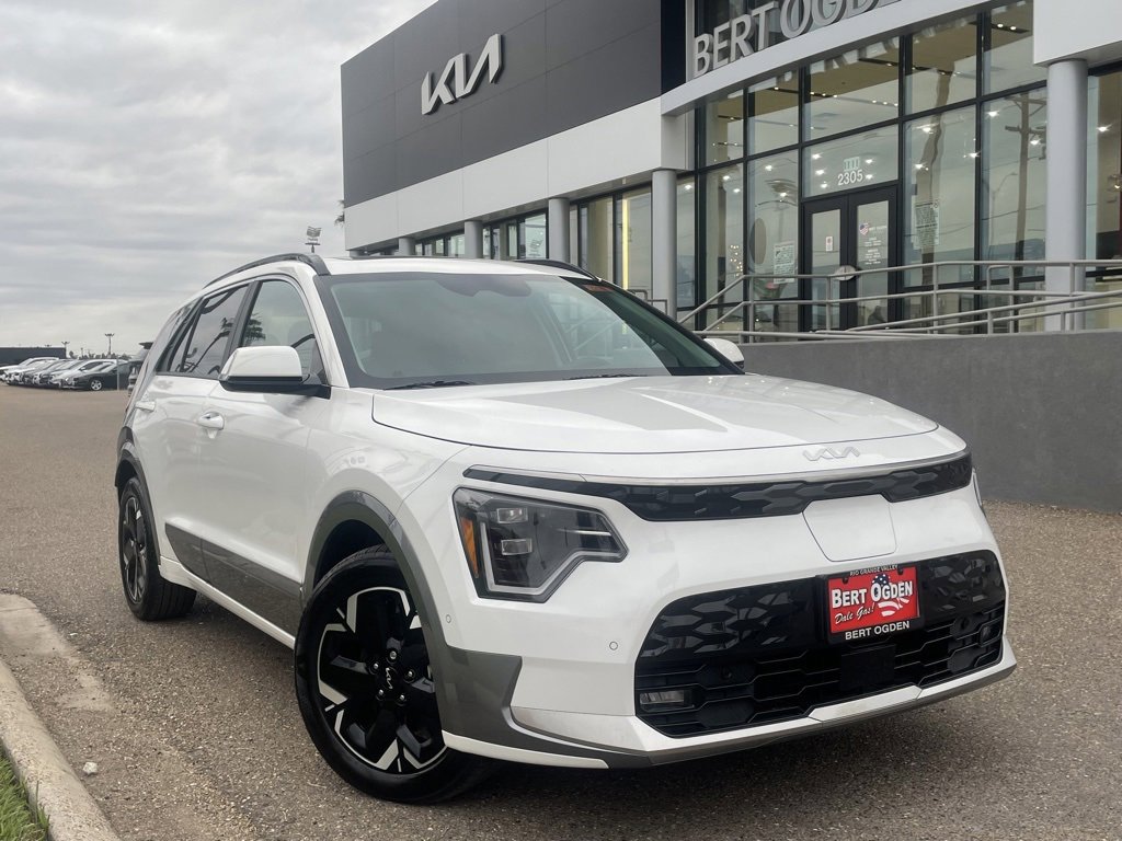 New 2024 Kia Niro Wave w/ Wave Preserve Package image 1
