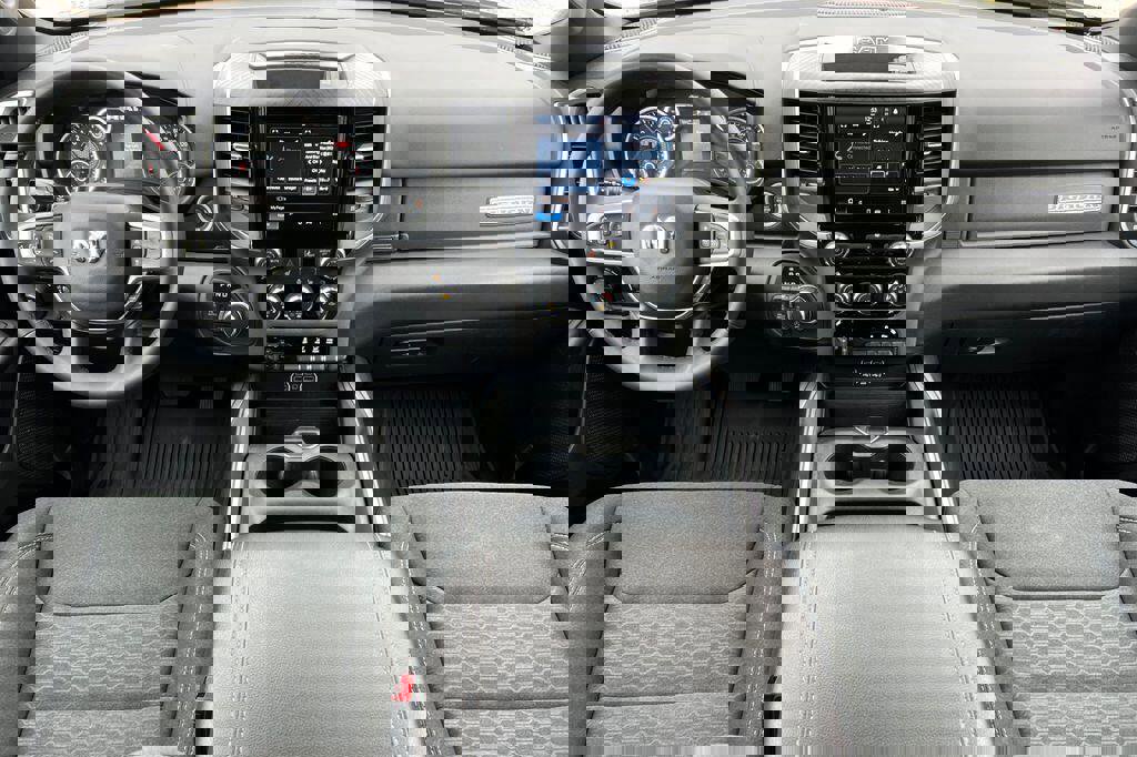 Used 2025 RAM 1500 Big Horn image 13