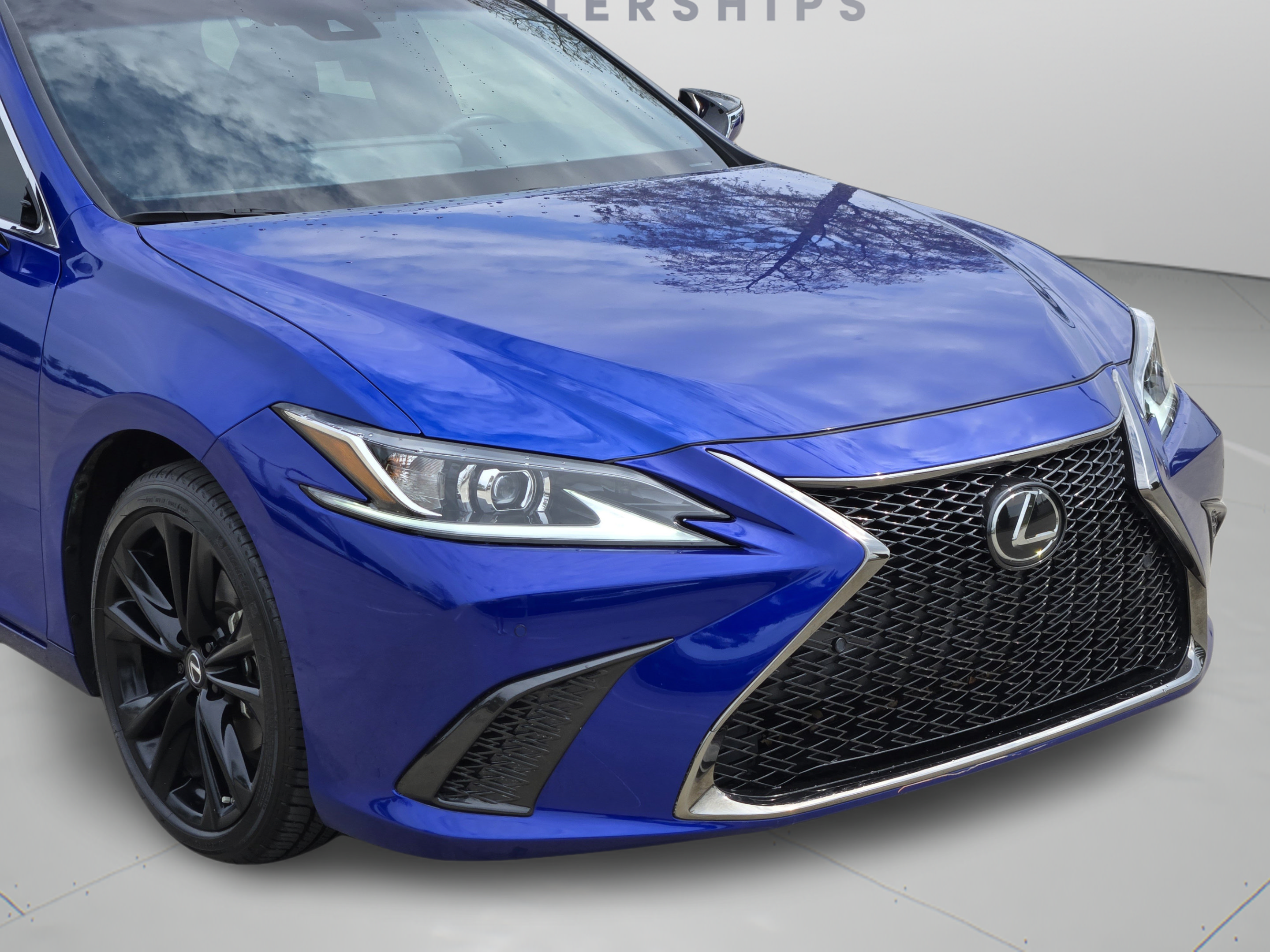 Certified 2024 Lexus ES 350 F Sport w/ Accessory Package (Z2) FWD image 34