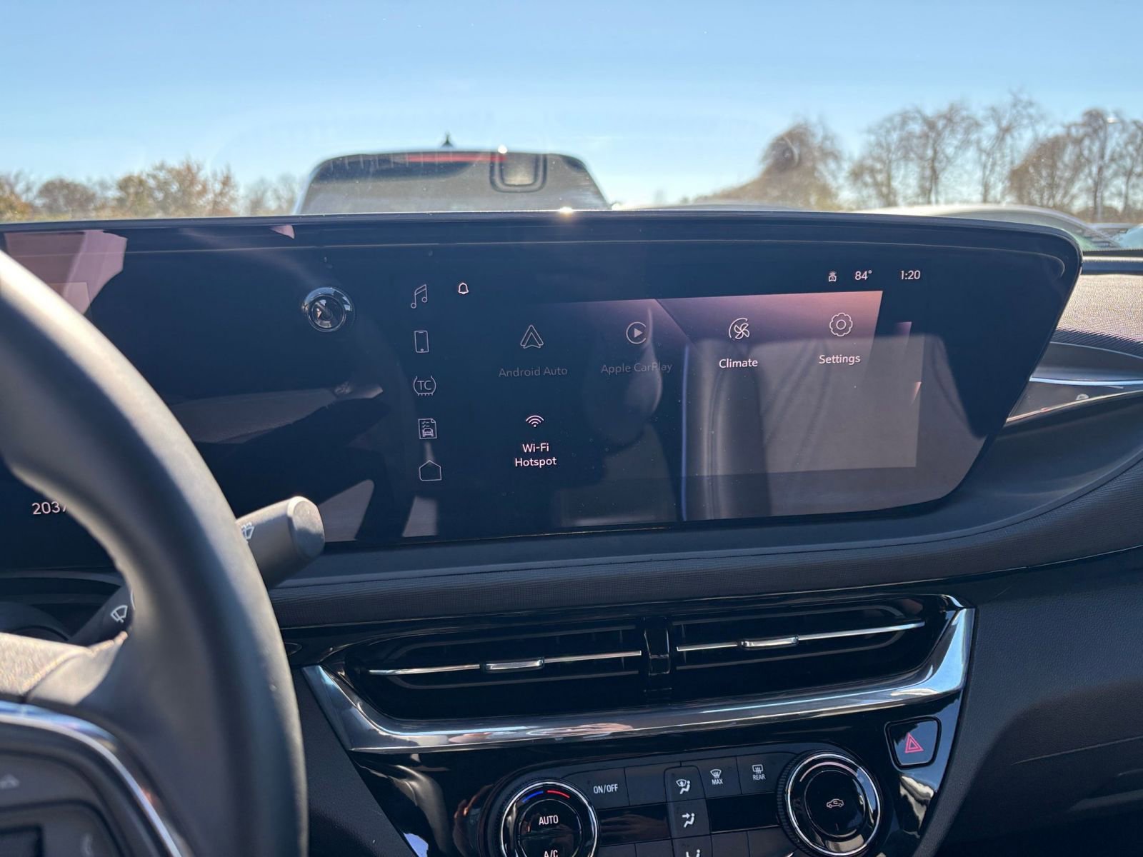 Used 2025 Buick Envista Sport Touring image 20