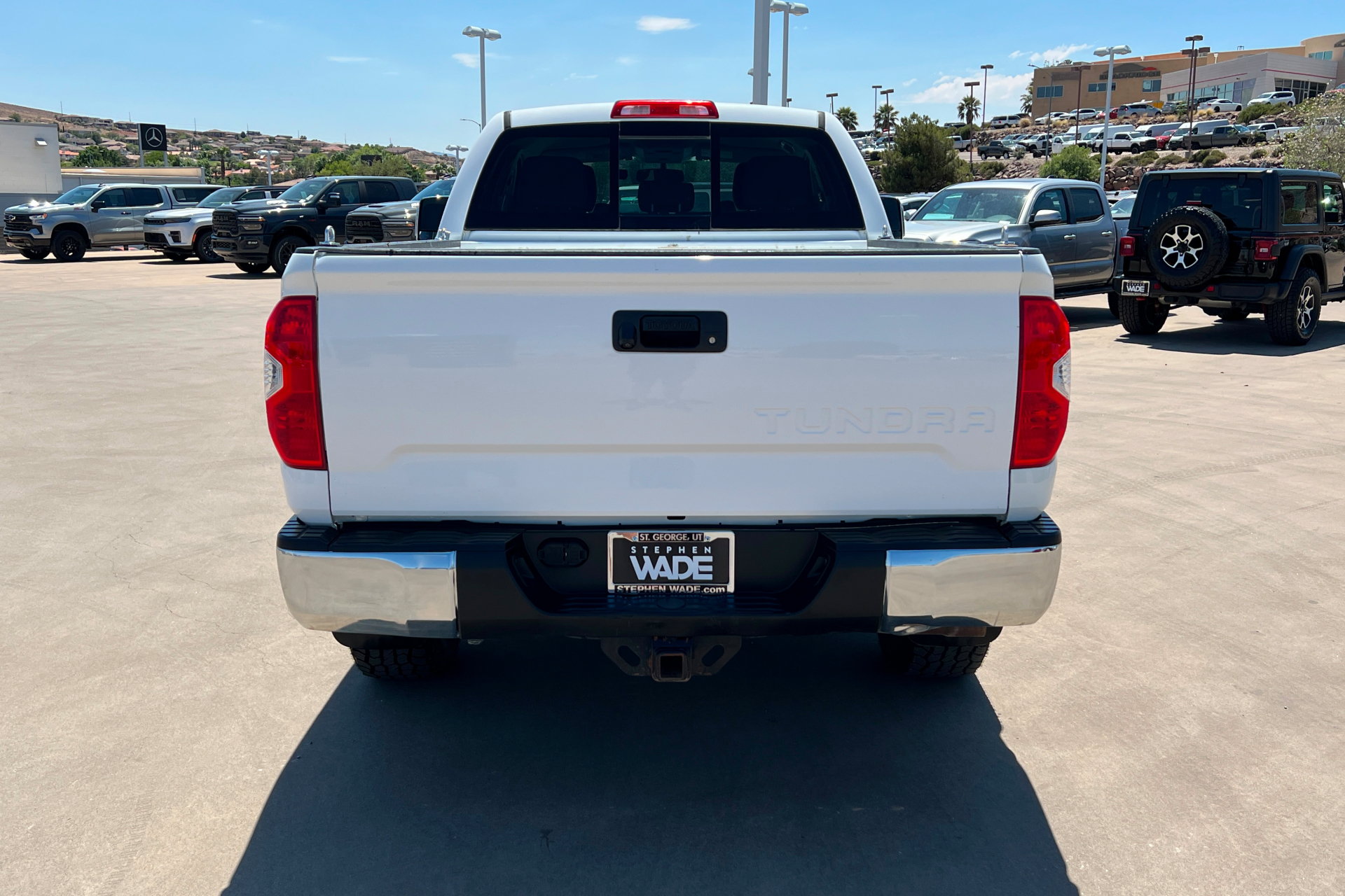 Used 2014 Toyota Tundra SR5 w/ TRD Off Road Package AWD/4WD image 5