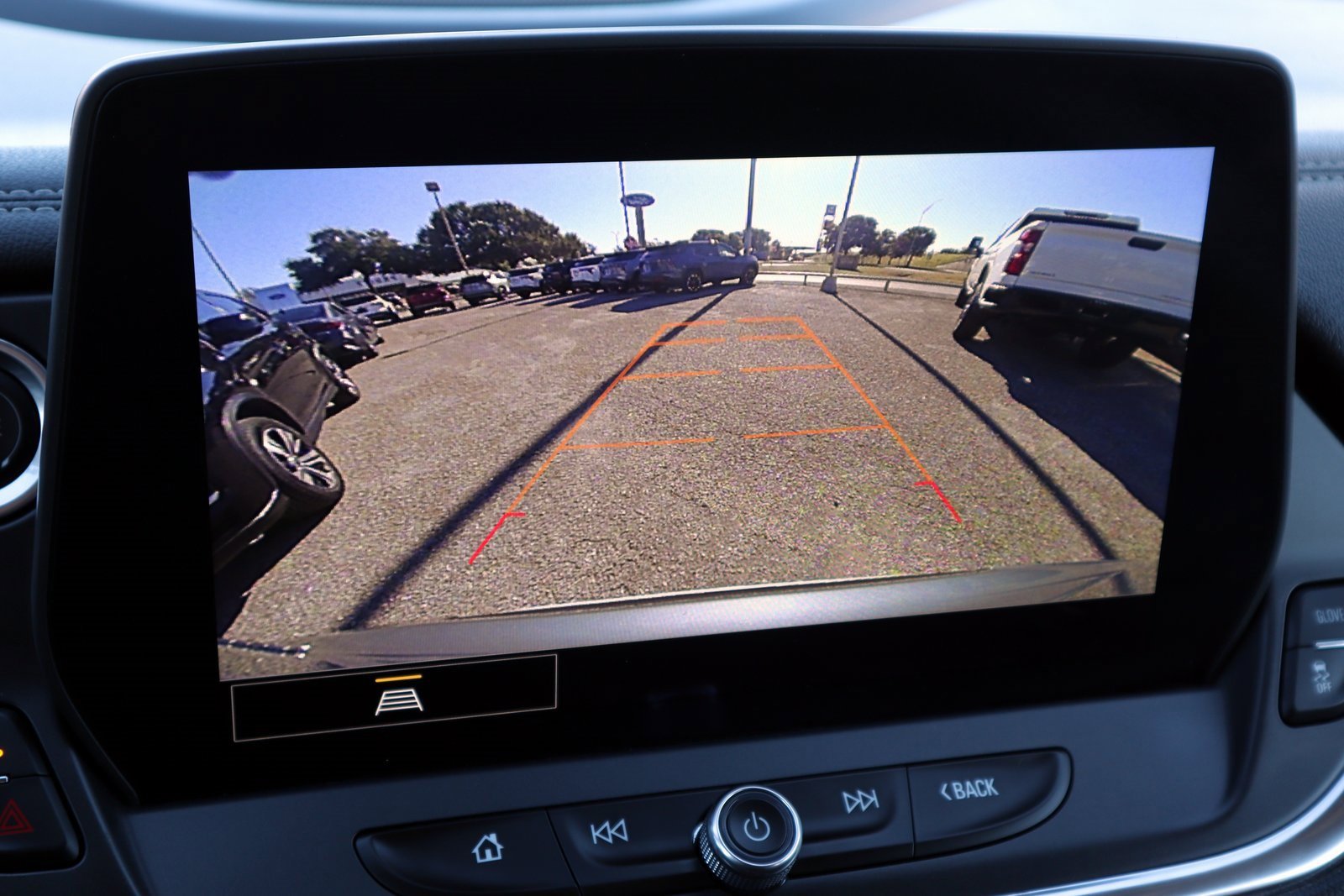 Used 2025 Chevrolet Blazer LT image 24