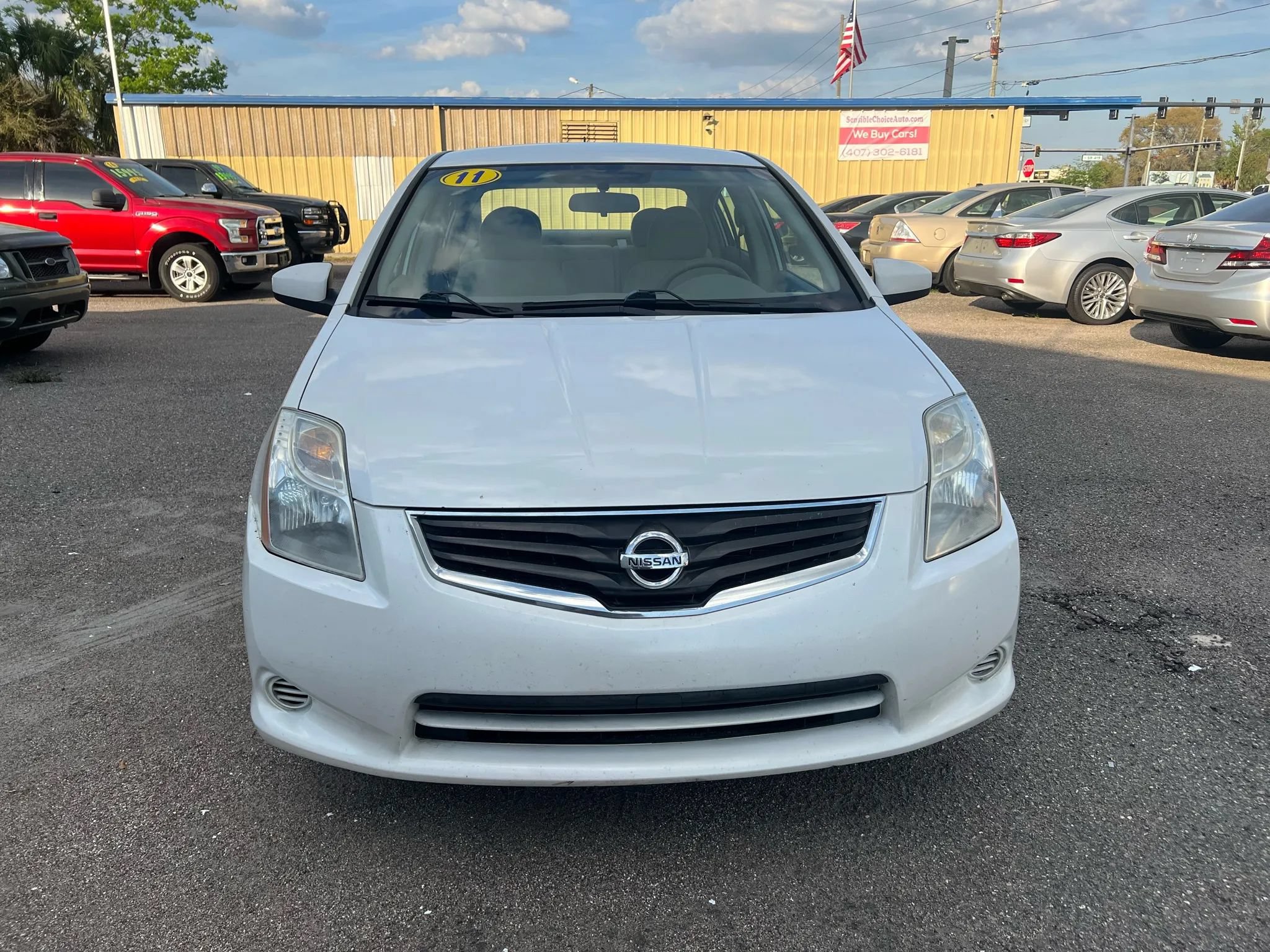 Used 2011 Nissan Sentra 2.0 FWD image 3