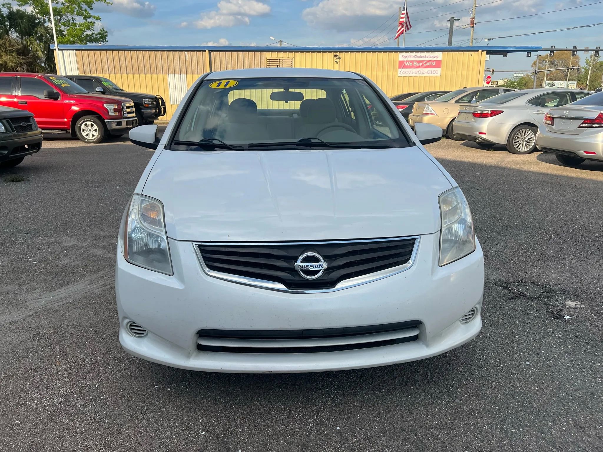 Used 2011 Nissan Sentra 2.0 FWD image 3