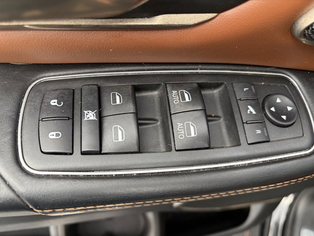 Used 2020 RAM 1500 Limited image 9