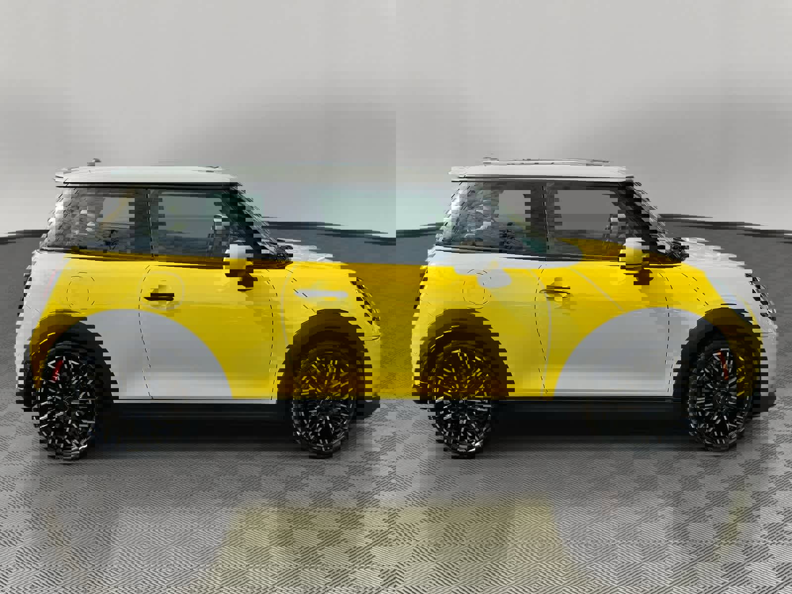 Used 2025 MINI Cooper S image 2