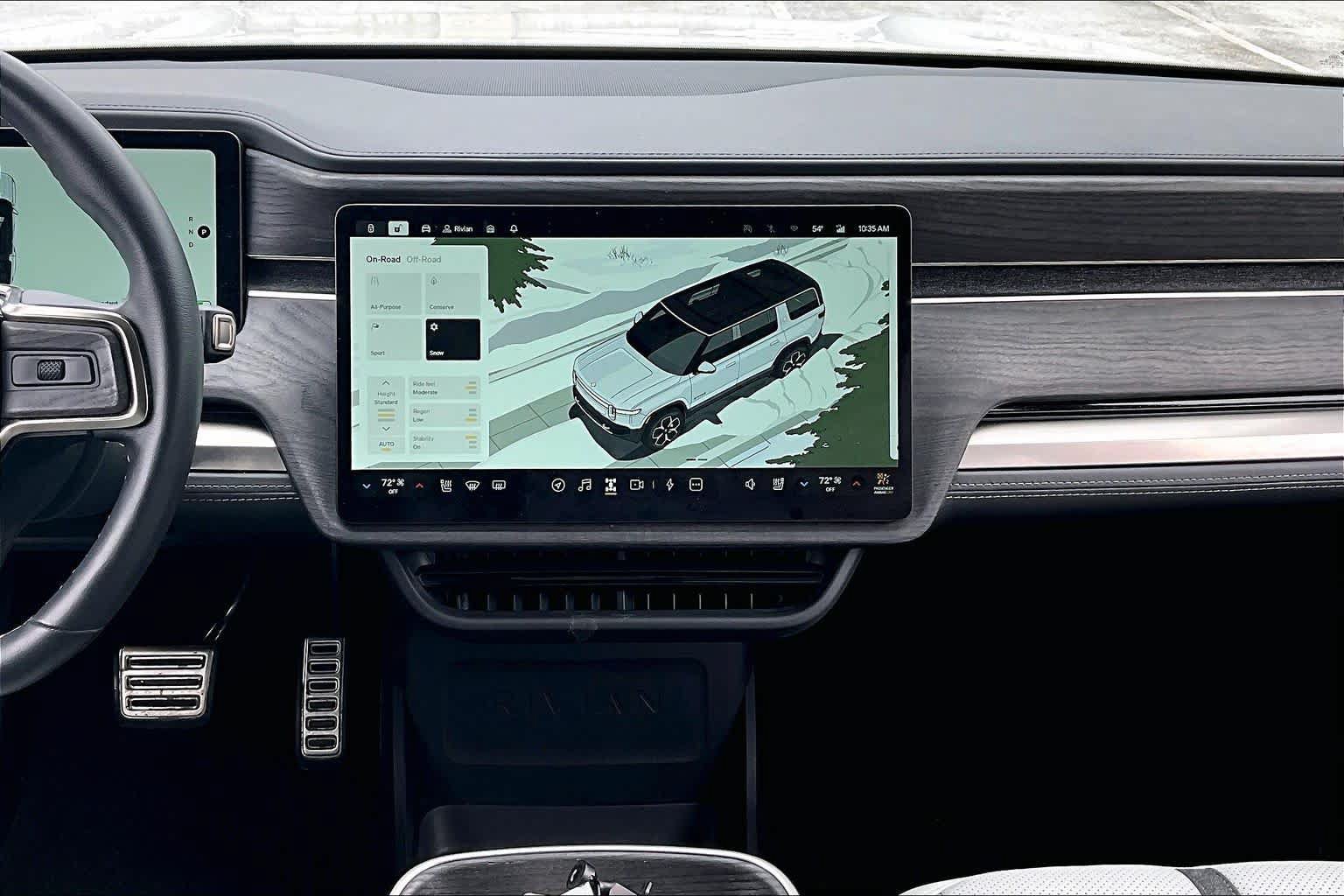 Used 2023 Rivian R1S Launch Edition AWD/4WD image 6