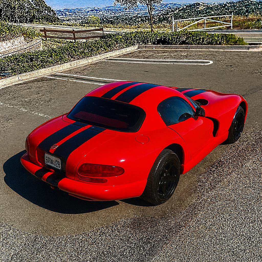 Used 1996 Dodge Viper RT/10 image 4