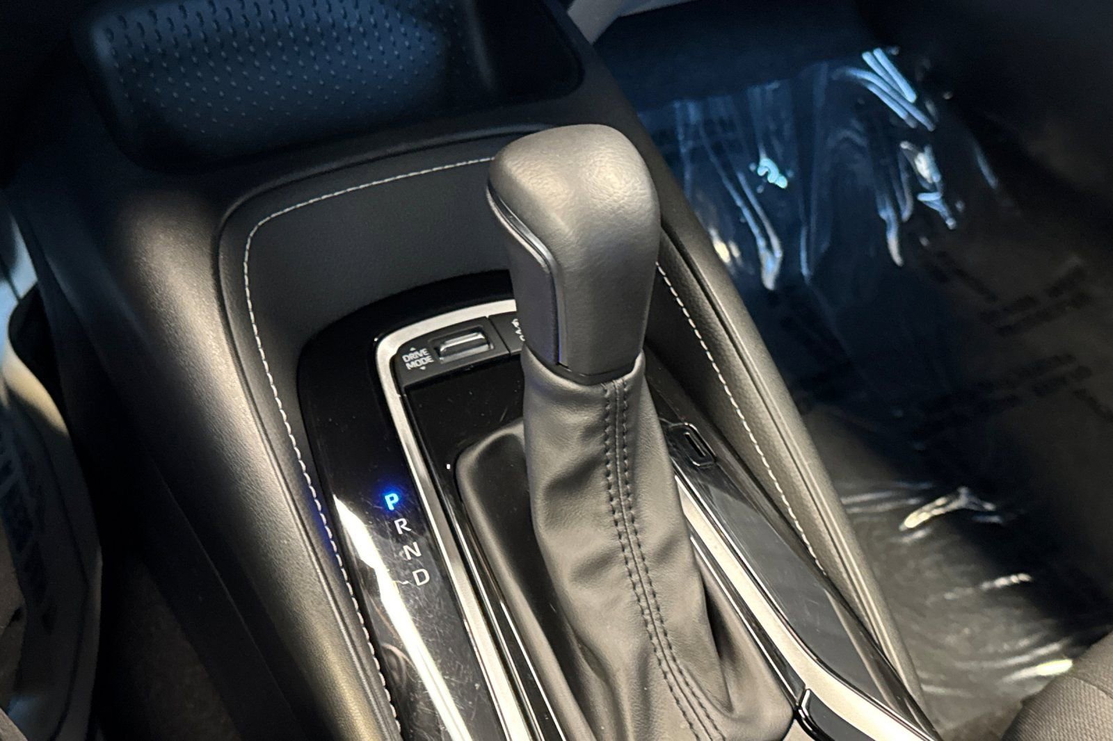 Certified 2025 Toyota Corolla SE FWD image 28