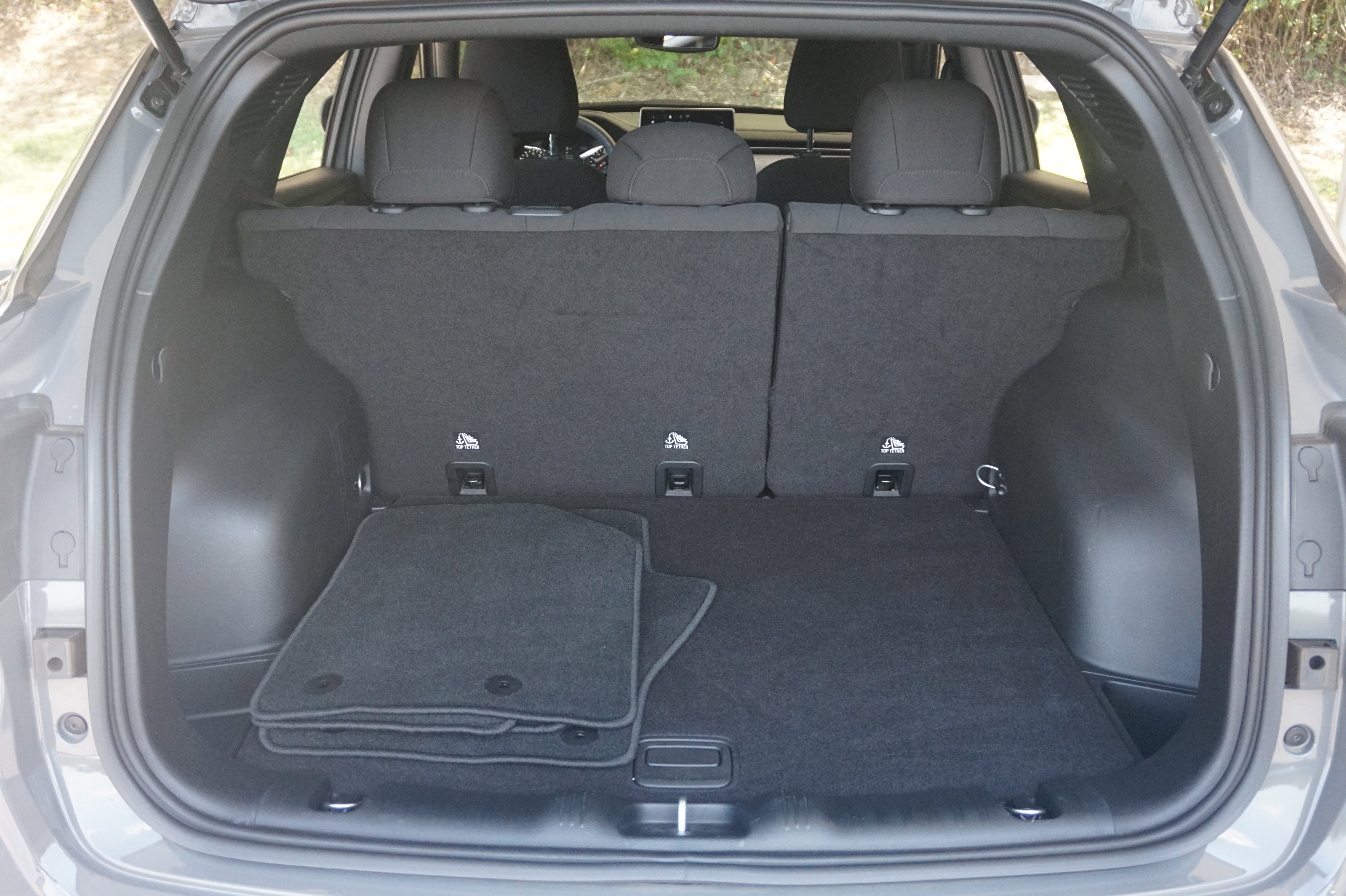 Used 2023 Jeep Compass Sport image 19