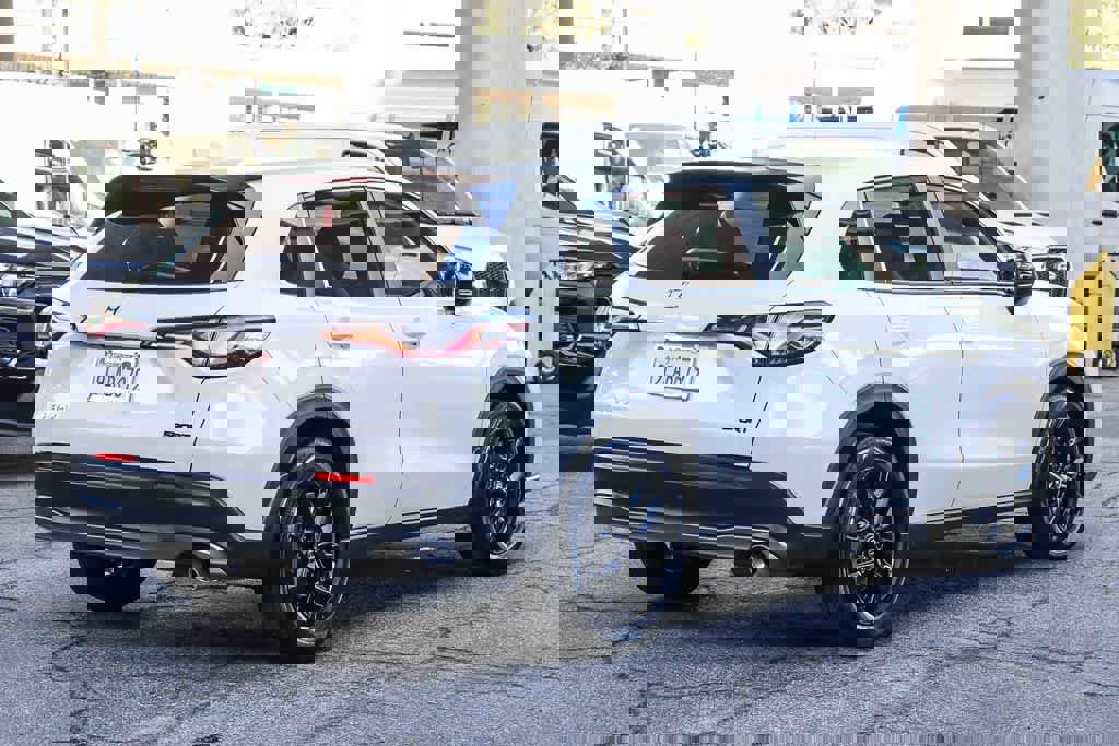 Used 2024 Honda HR-V Sport image 4