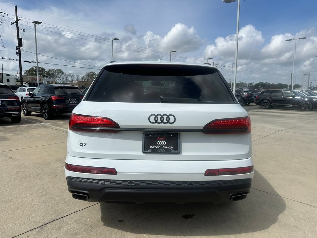 Certified 2025 Audi Q7 3.0T Premium Plus w/ Premium Plus Package AWD/4WD image 8