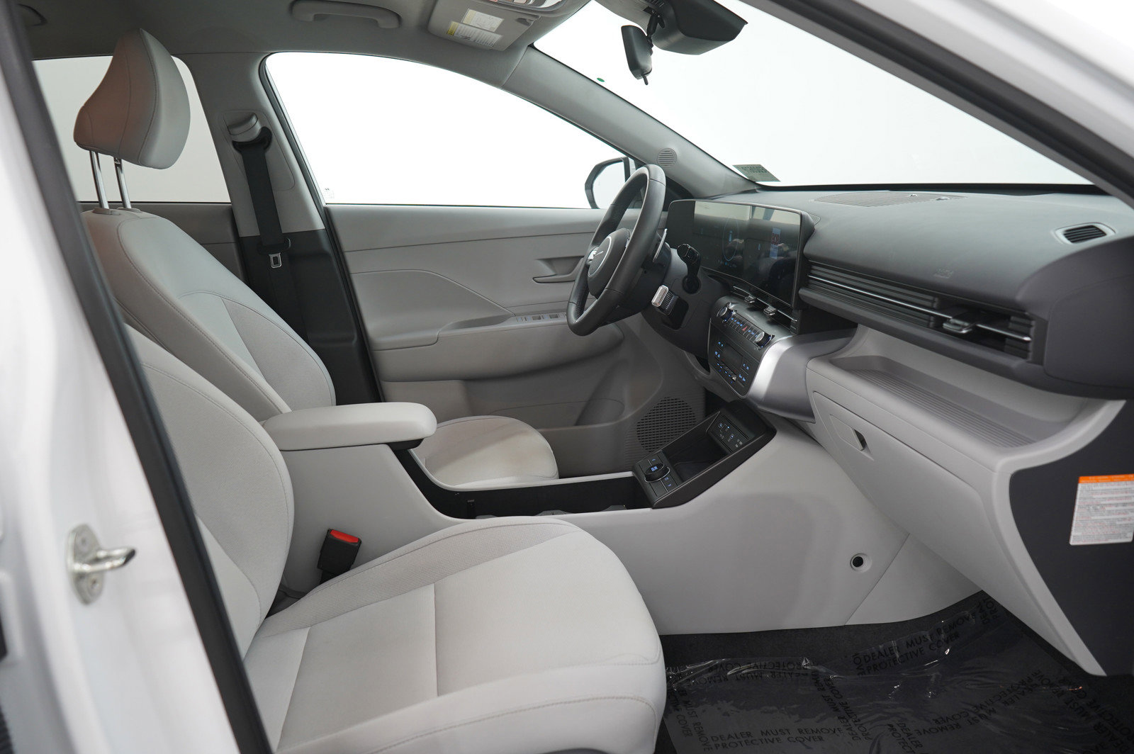 Certified 2024 Hyundai Kona SEL FWD image 11