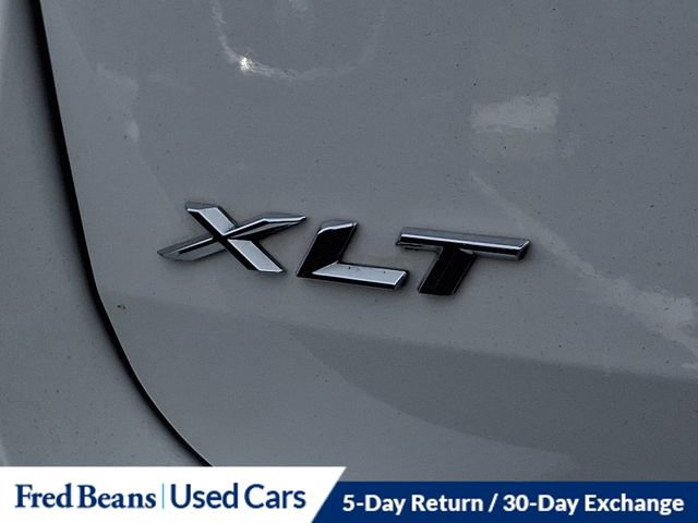 Used 2023 Ford Explorer XLT w/ Equipment Group 202A AWD/4WD image 32